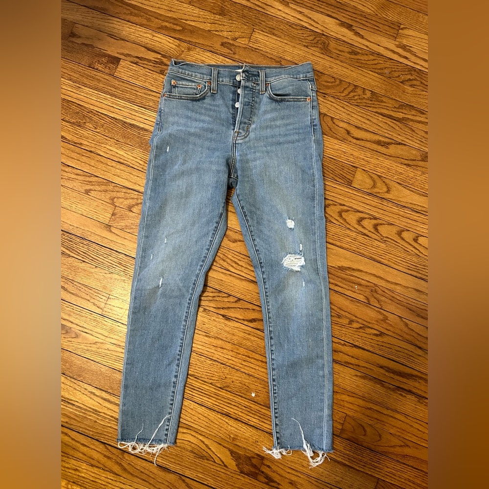 Levi’s wedge skinny, size 28